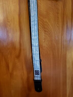 Planet Waves Rockabilly Guitar Strap in Silver & Teal Plaid